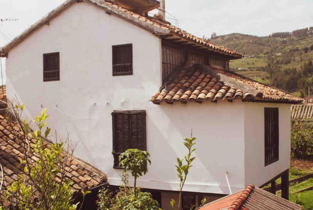 Hotel Casa Dante, desde 1792! Tibasosa Exterior foto